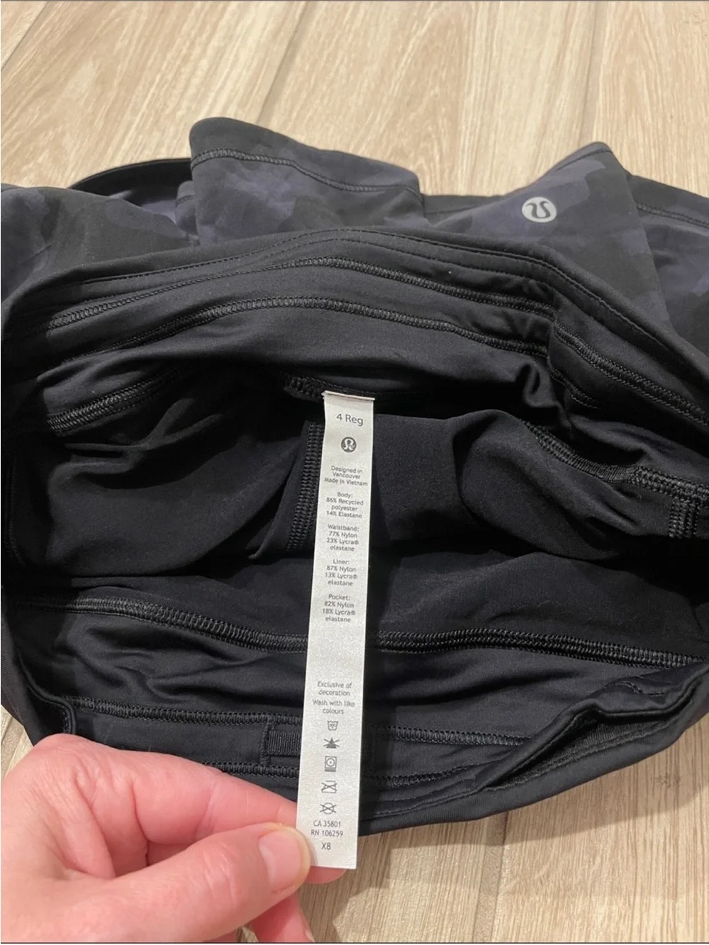 Lululemon Pace Rival Mid Rise Skirt Heritage 365 Camo Deep Coal Sz 4